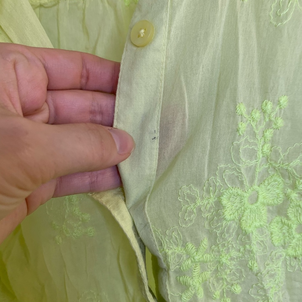 Anthropologie Pilcro Neon Yellow Floral Embroidered Blouse M - Picture 7 of 8